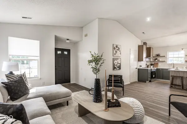 3414 Coralberry, Indianapolis, IN 46239