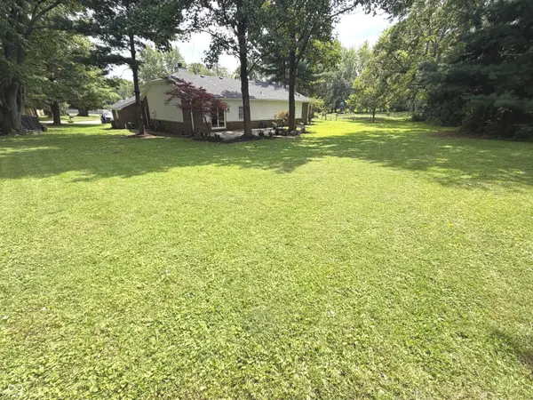 8104 Flat Branch CT, Indianapolis, IN 46259