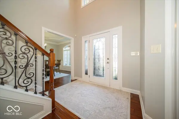 1727 Corral CT, Greenwood, IN 46143
