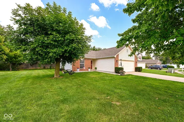 8360 Quillen DR, Avon, IN 46123