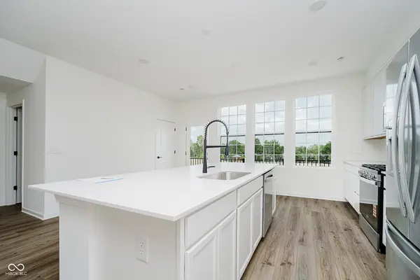 1775 Gualandri LN, Westfield, IN 46074