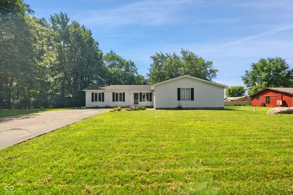 147 W Birch LN, Alexandria, IN 46001