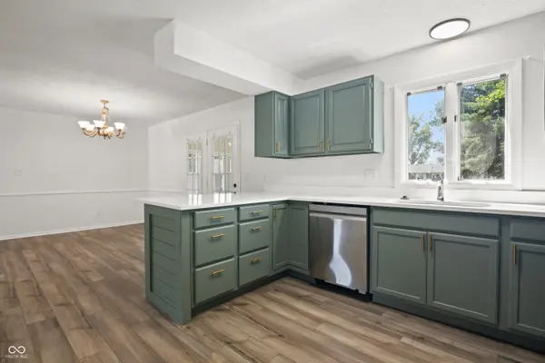 147 W Birch LN, Alexandria, IN 46001