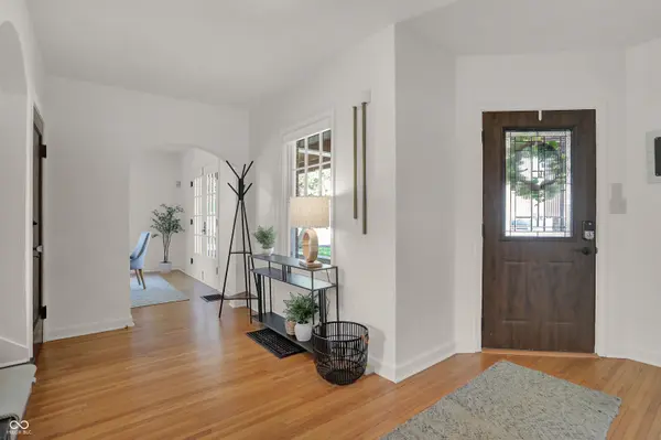 129 Penn ST, Westfield, IN 46074