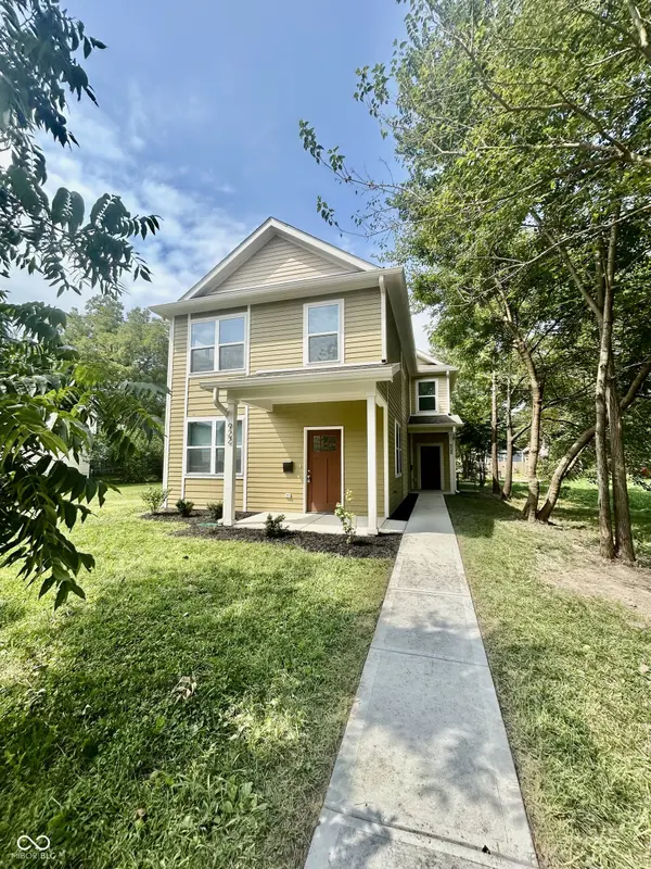 924 N Oakland AVE, Indianapolis, IN 46201