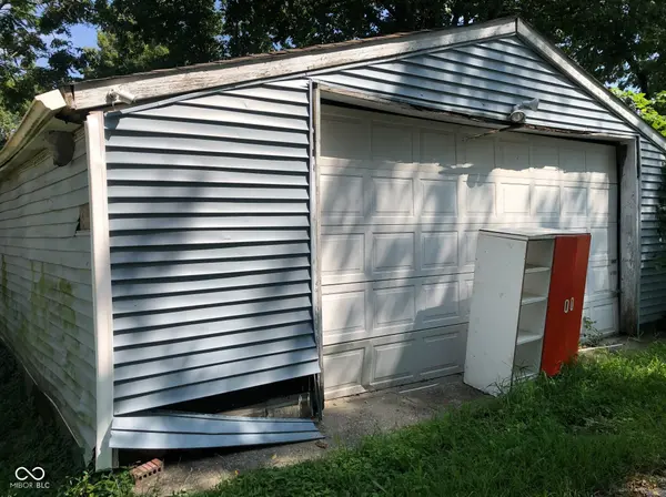 840 S Pershing AVE, Indianapolis, IN 46221
