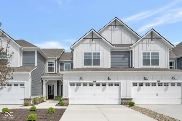 11218 Hobbsbrook DR, Noblesville, IN 46060
