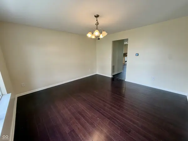 12072 Raiders BLVD, Fishers, IN 46037