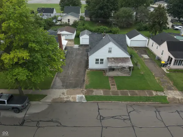 355 W 37th ST, Anderson, IN 46013