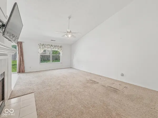 1266 Auburn DR, Brownsburg, IN 46112