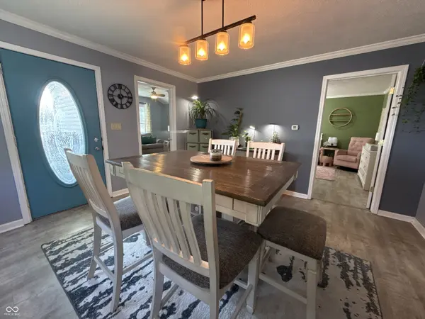 2826 N B ST, Elwood, IN 46036