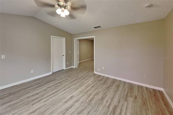 Deltona, FL 32738 photo 8