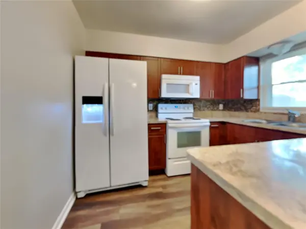Address not disclosed, Valrico, FL 33594