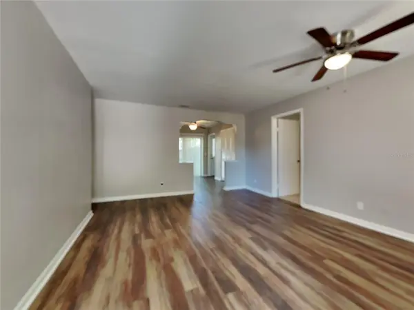 Address not disclosed, Valrico, FL 33594