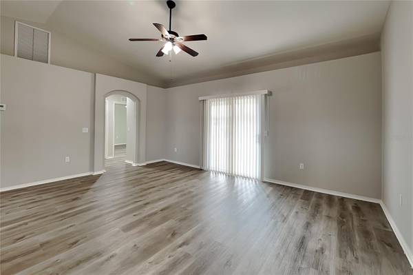 Address not disclosed, Winter Haven, FL 33880