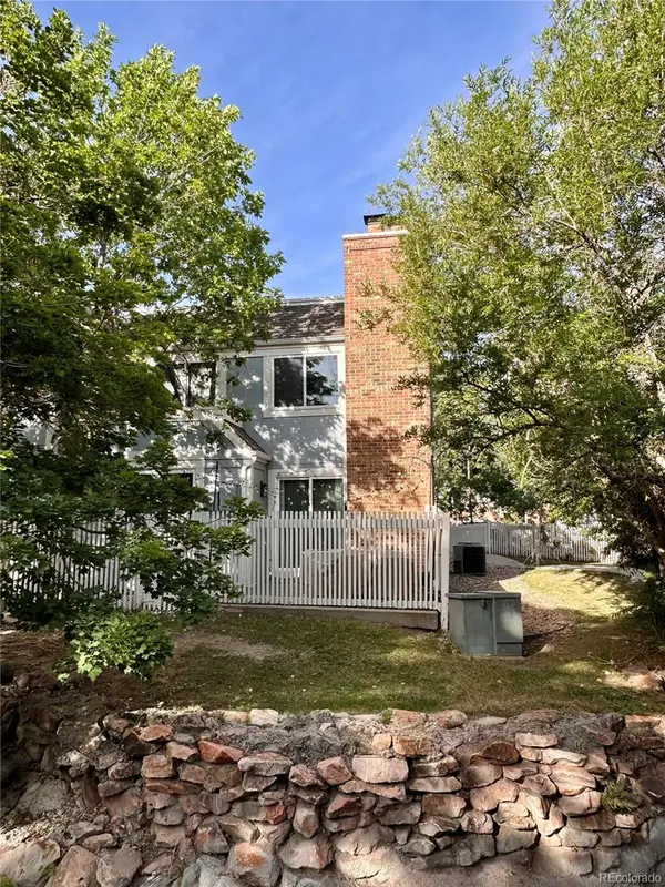 2918 S Parker CT, Aurora, CO 80014