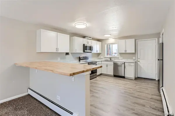 5491 E Warren AVE #218, Denver, CO 80222
