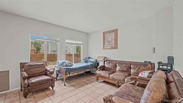 11049 Eagle Creek Pkwy, Commerce City, CO 80022