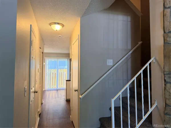1731 S Blackhawk WAY #D, Aurora, CO 80012