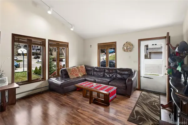 1525 Bennett AVE, Glenwood Springs, CO 81601