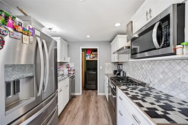 4210 E 100th Ave, Thornton, CO 80229