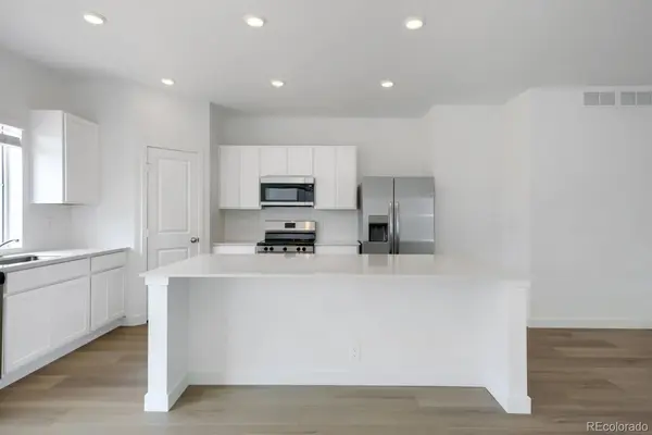 1678 Drumming DR, Windsor, CO 80550