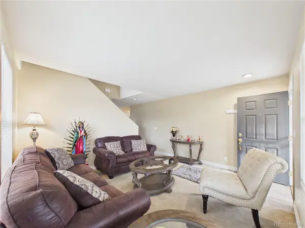 5560 Lewiston ST, Denver, CO 80239