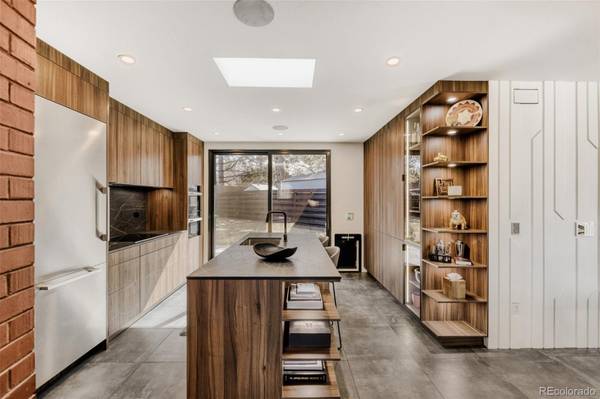 2910 S Marion ST, Englewood, CO 80113
