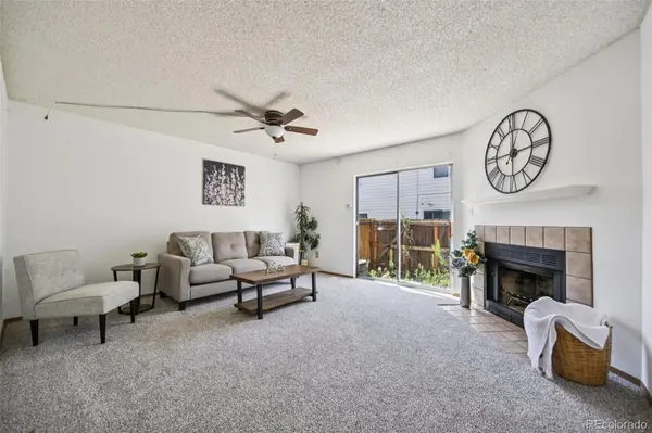 4220 Hunting Meadows CIR, Colorado Springs, CO 80916