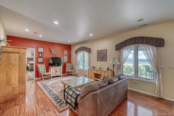 796 Knickerbocker RD, Westcliffe, CO 81252