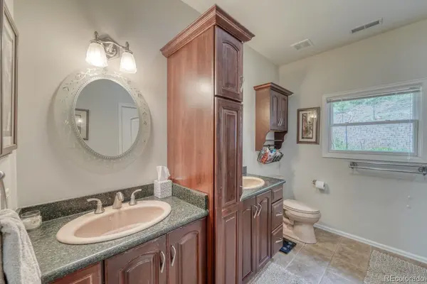 796 Knickerbocker RD, Westcliffe, CO 81252