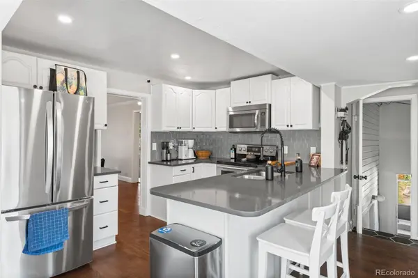 1111 E Dartmouth AVE, Englewood, CO 80113