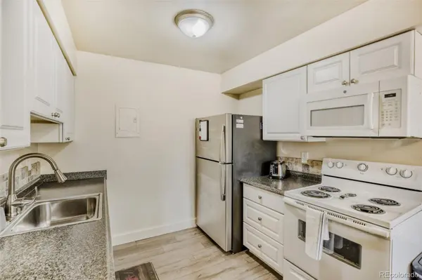 9380 W 49th AVE #110, Wheat Ridge, CO 80033