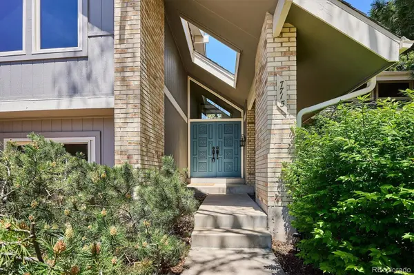 7715 S Forest ST, Centennial, CO 80122