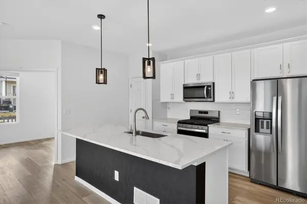 21233 E 63rd DR, Aurora, CO 80019