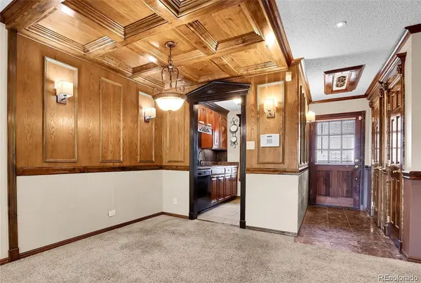 2301 E Fremont AVE #U05, Centennial, CO 80122