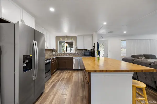1093 S Holland ST, Lakewood, CO 80226