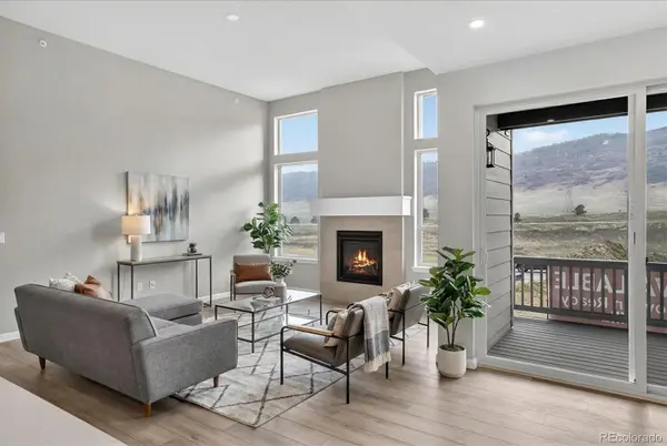 11851 Canyon AVE, Littleton, CO 80127