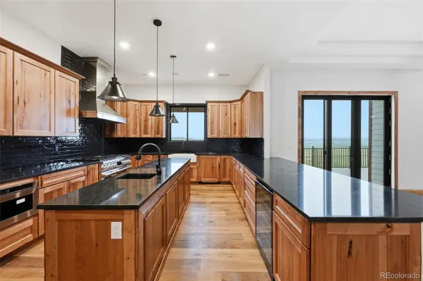 5320 Dual Rey PT, Sedalia, CO 80135