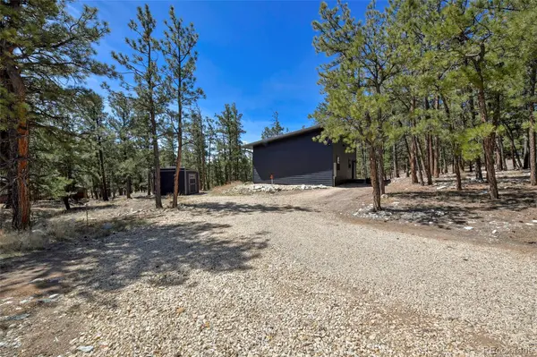 42 Hannah CIR, Westcliffe, CO 81252