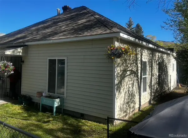 230 San Juan AVE, Saguache, CO 81149