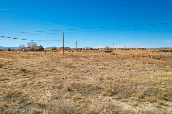 1464 E Gem DR, Pueblo, CO 81007