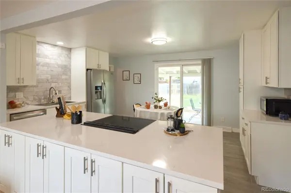 6508 S Dahlia CIR, Centennial, CO 80121