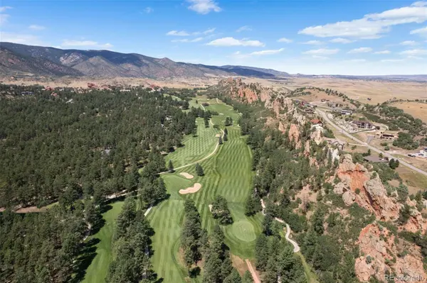 5422 Country Club DR, Larkspur, CO 80118