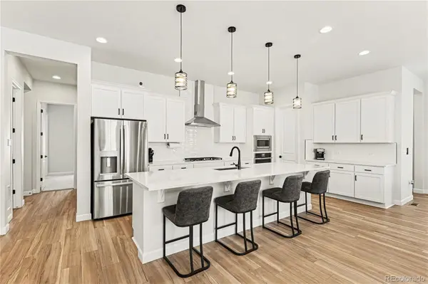 4044 Haleyville CT, Aurora, CO 80019