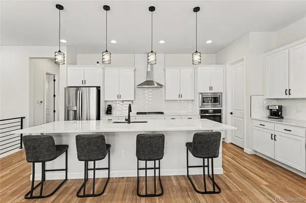 4044 Haleyville CT, Aurora, CO 80019