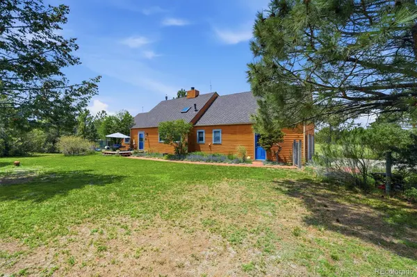 2219 Meadow Green CIR, Franktown, CO 80116