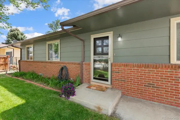 325 & 325 1/2 E 11th ST, Salida, CO 81201