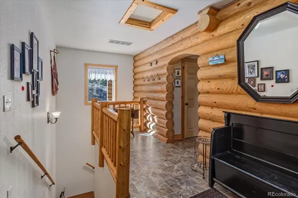 188 Centennial CIR, Westcliffe, CO 81252