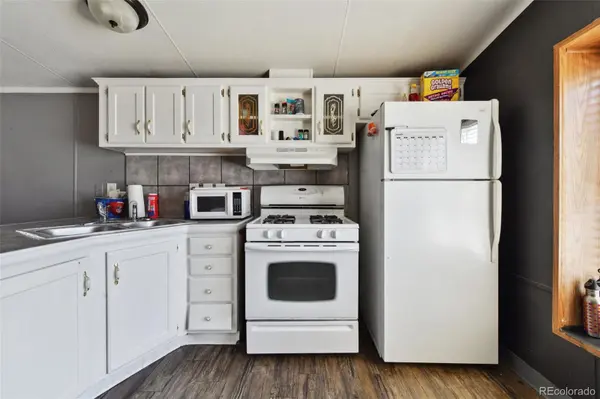 9400 Elm CT, Denver, CO 80260
